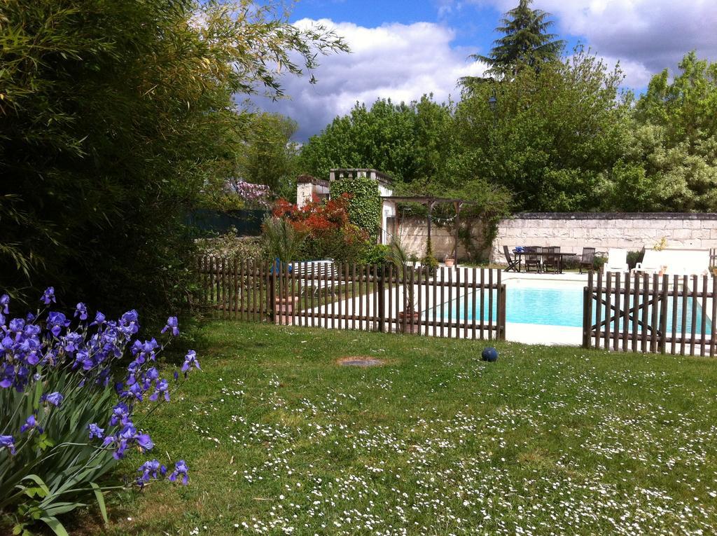 Chambre D' Hotes La Lucasserie Saumur Exterior photo