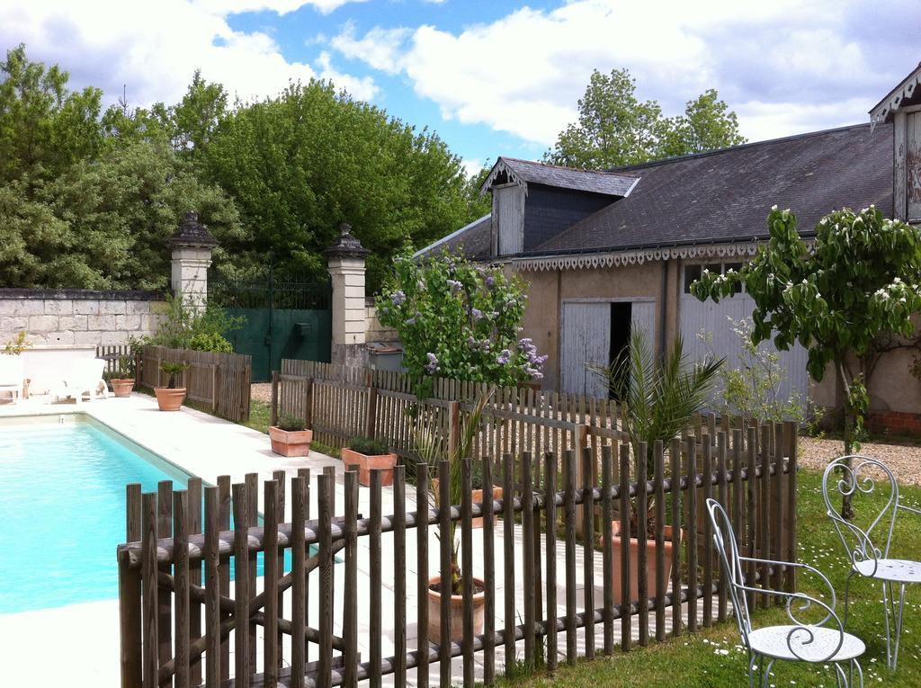 Chambre D' Hotes La Lucasserie Saumur Exterior photo